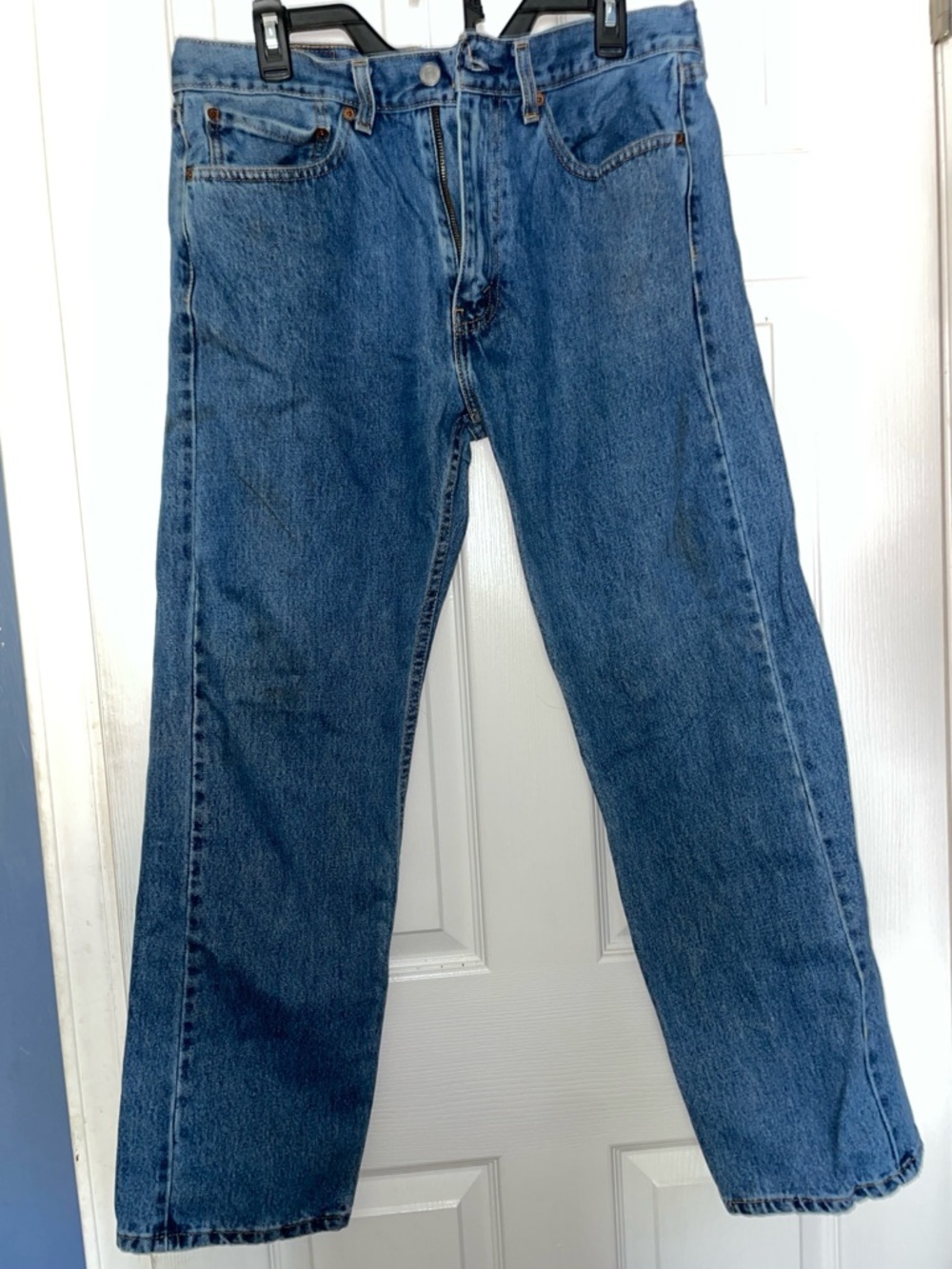 Classic Levi’s Men's Blue Denim Jeans